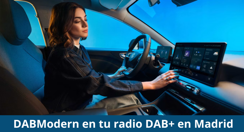 Mujer escucha DABModern Radio en su MG